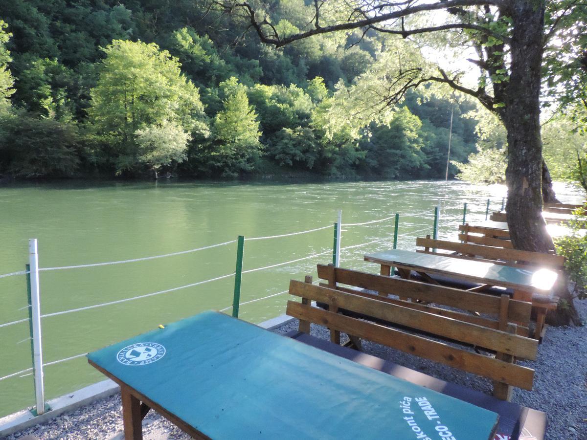 Отель Camp Vrbas Rekavice Экстерьер фото