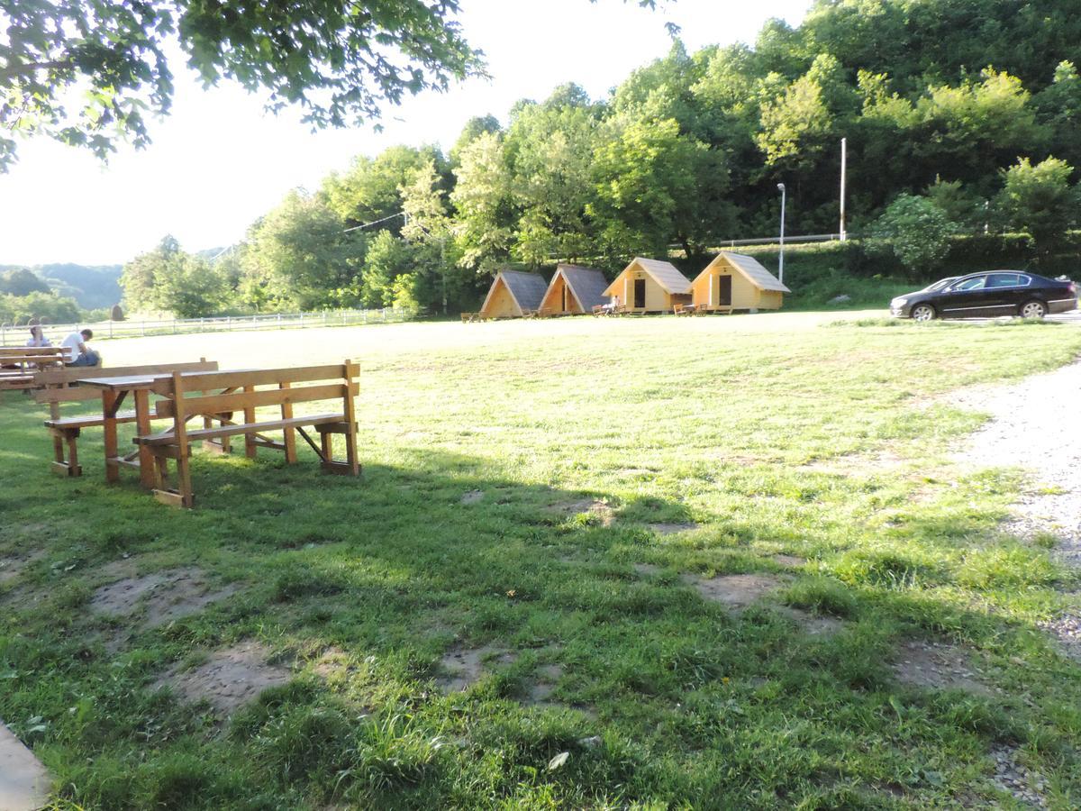 Отель Camp Vrbas Rekavice Экстерьер фото